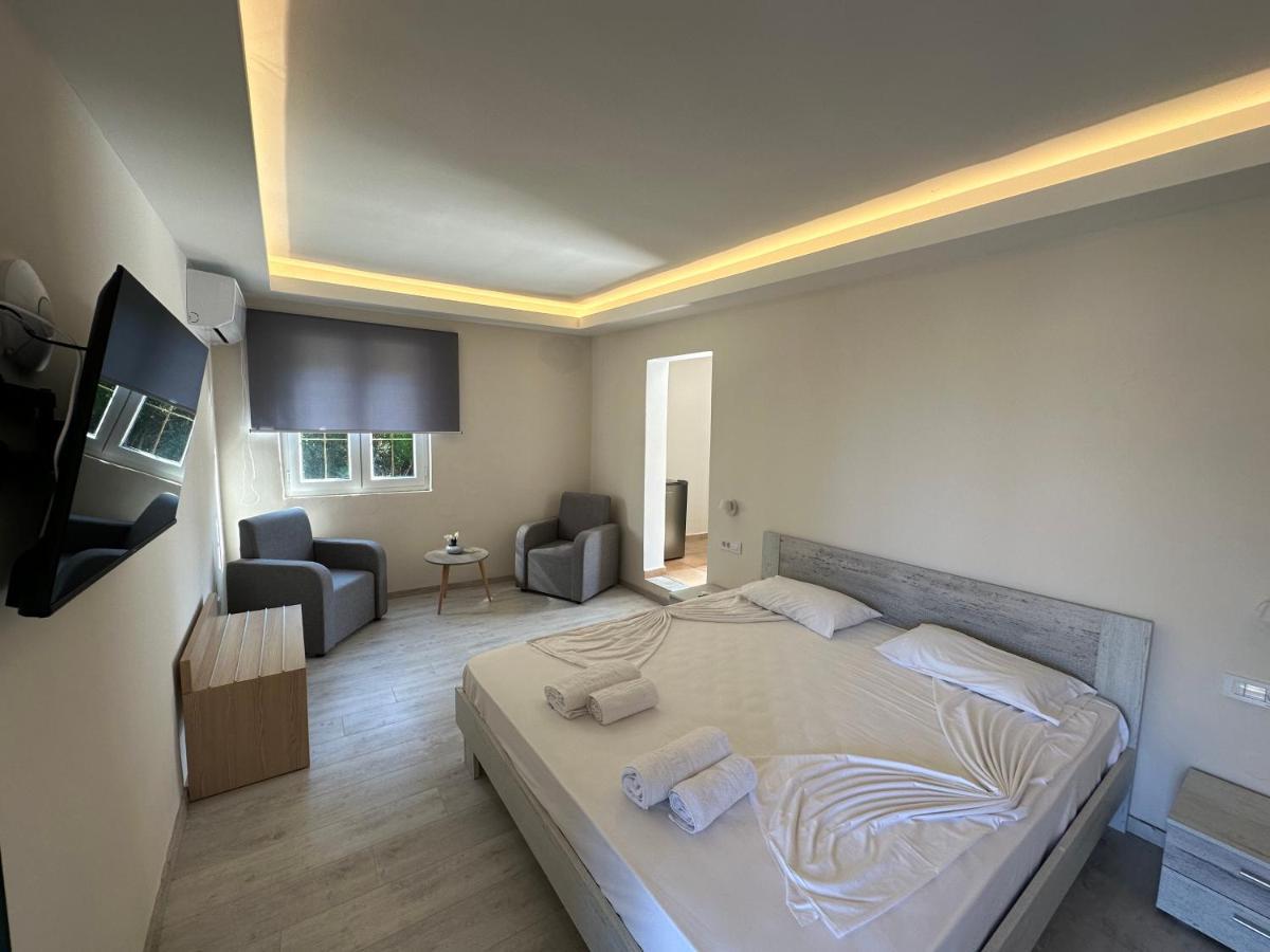 Callisto Beach Hotel Льяпадес Екстер'єр фото